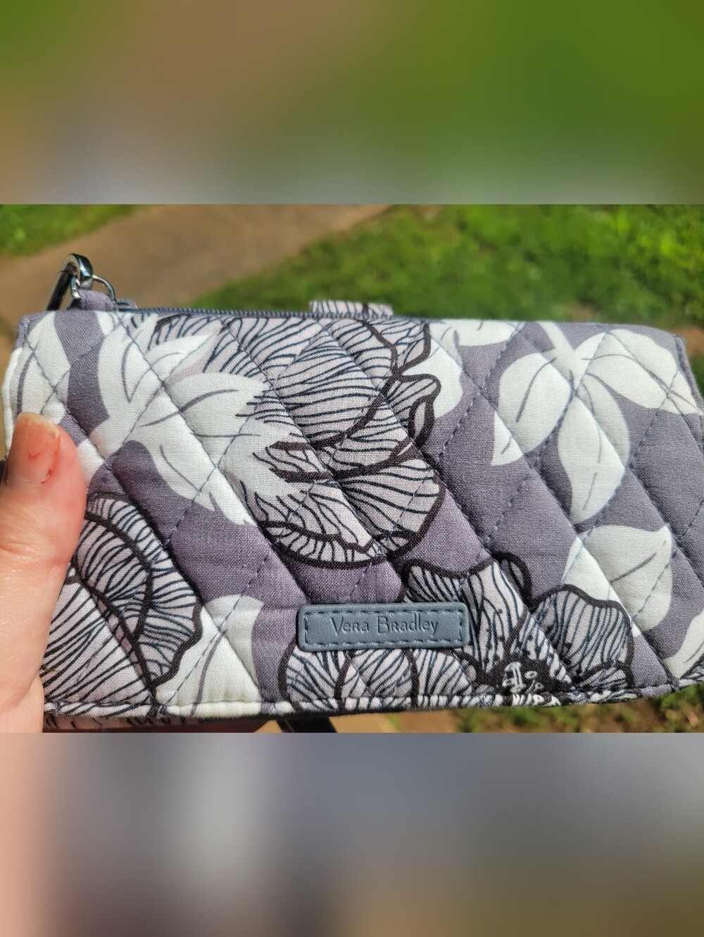Vera Bradley Quilted Floral Card Wallet in Gray and Cream